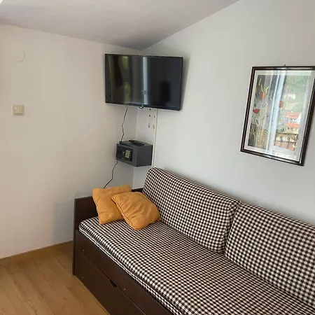 Nena Panoramic View 2 Bedrooms شقة سيغيت فغانييتْسا